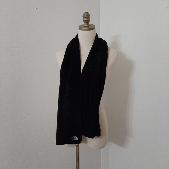 The North Face Fleece Scarf Cozy Winter Outdoor Black - Picture 6 of 6